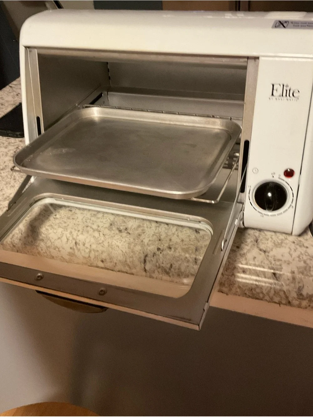 Elite White Countertop Toaster Oven